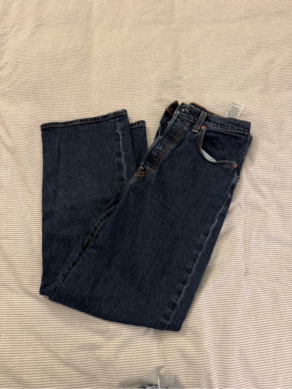 Levi’s straight ribcage ankle jeans